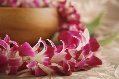 bulk leis Hawaiian wholesale